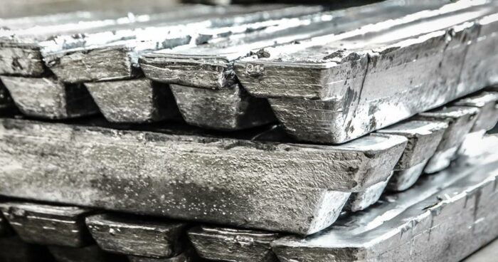 Lead price